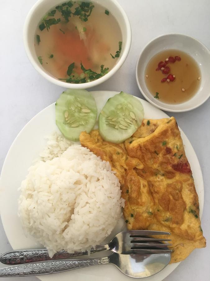 卡姆帕舍酒店 万荣 外观 照片